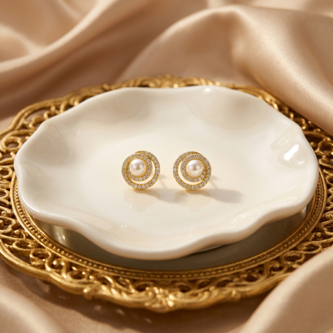 Orbit Pearl Women's Earring