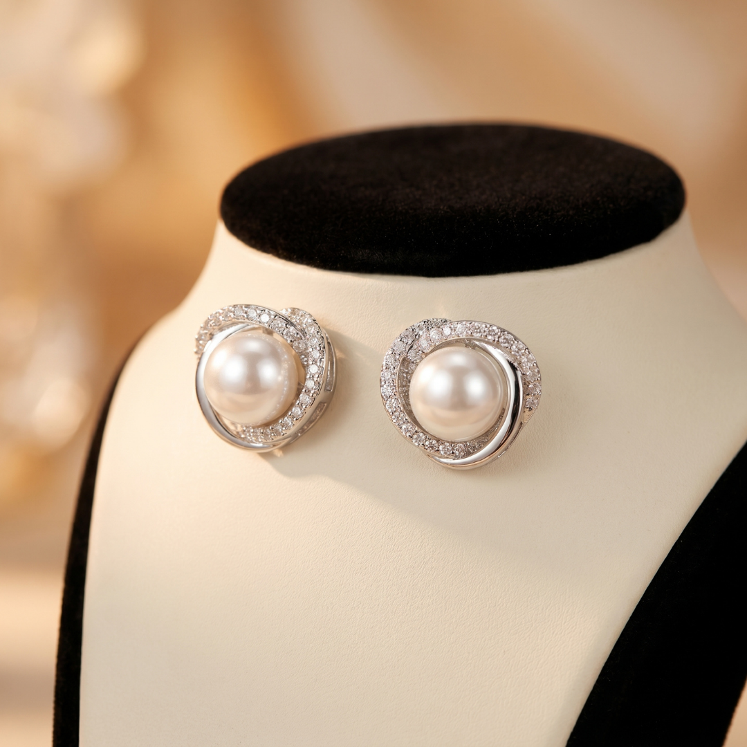 Vortex Pearl Women's Earring