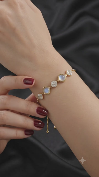 Luxe Cushion Women's Bracelet