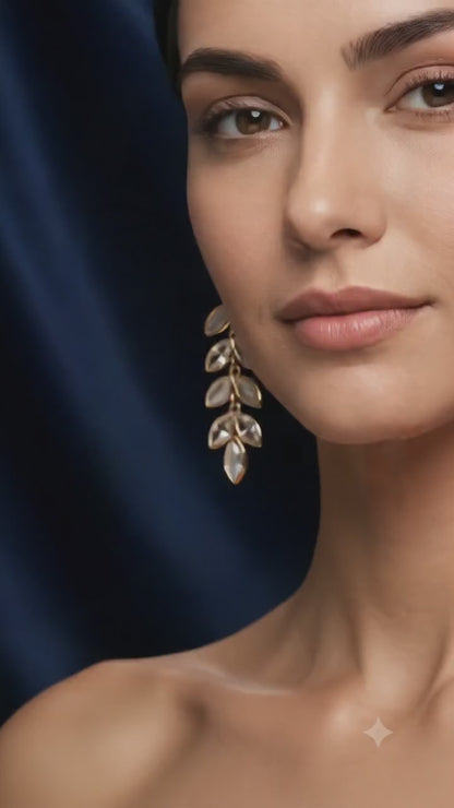 Laurel Leaf Dangle Women's Earring
